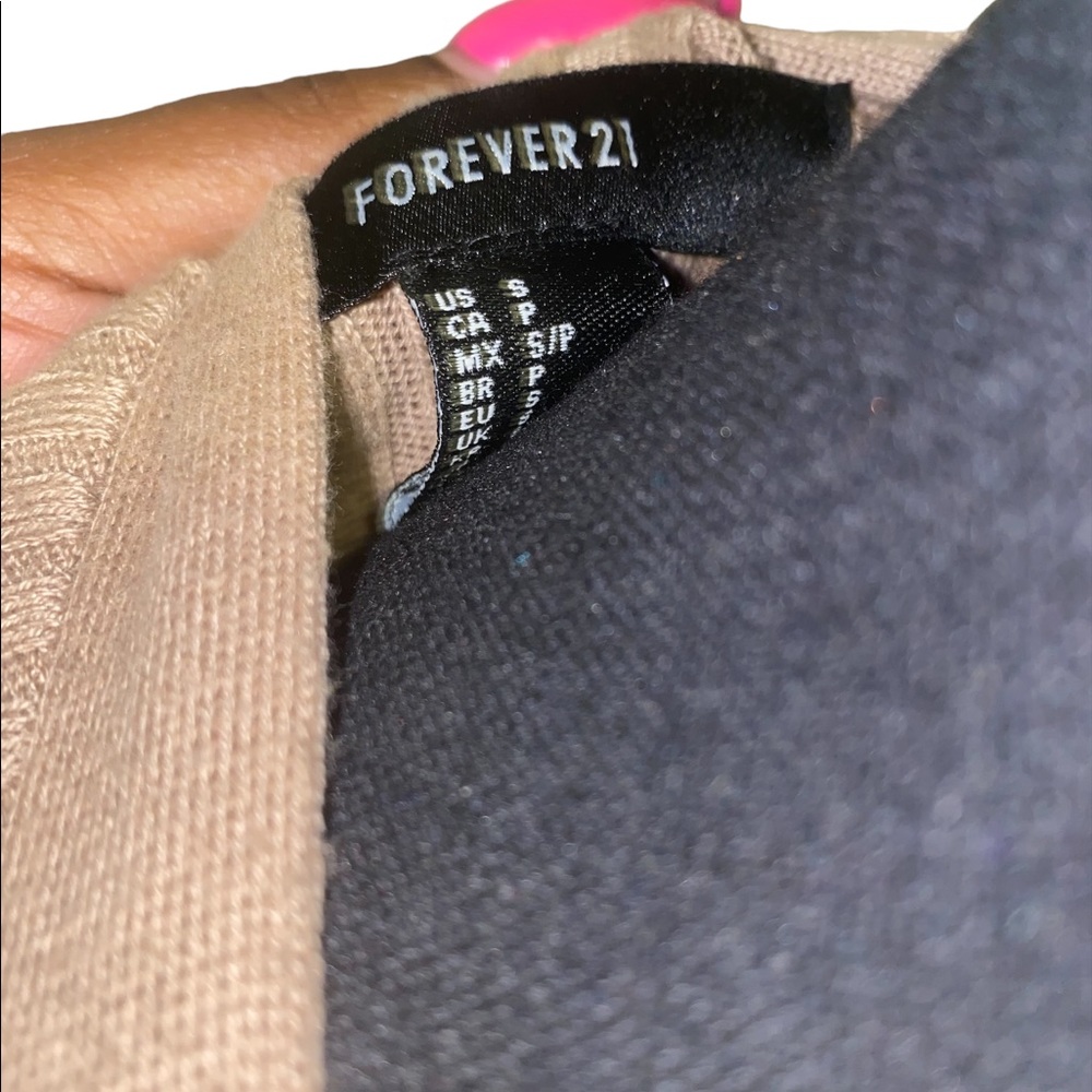 Forever 21 Ribbed Duster - Picture 2 of 3